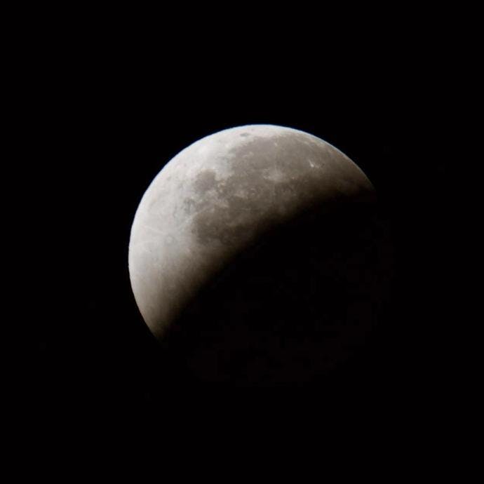 Lunar eclipse. Photo: Jesper Rosenmai
