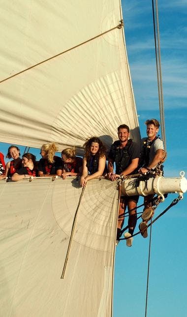 Young sailors in the rigging. Photo: Dina Storvik