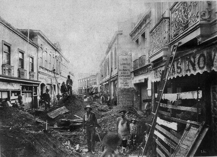 After the earthquake in 1906. Photo: Wikipedia Commons