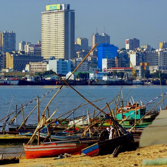 Maputo harbour. Photo: Nuno Ibra Remane / Creative Commons