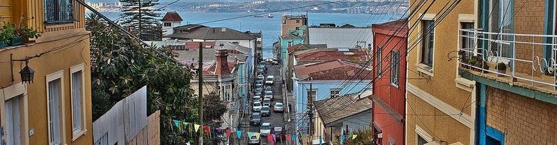 Valparaiso, Chile. Photo: Nazlo.veliz / Wikipedia Commons